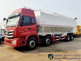 福田歐曼40方散裝飼料運(yùn)輸車